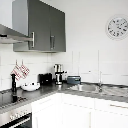 Haus Storchennest 度假居 德兰斯克